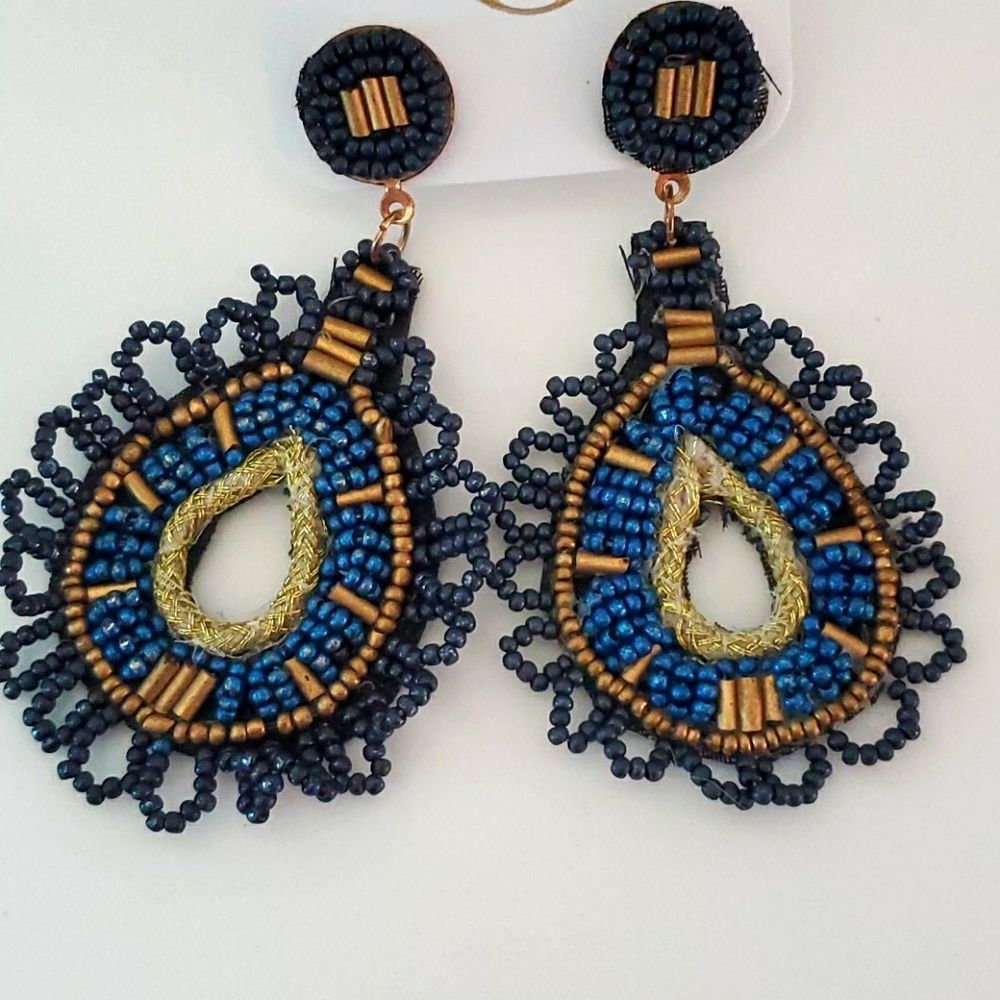 🆕️ Beaded Dangle Earrings
